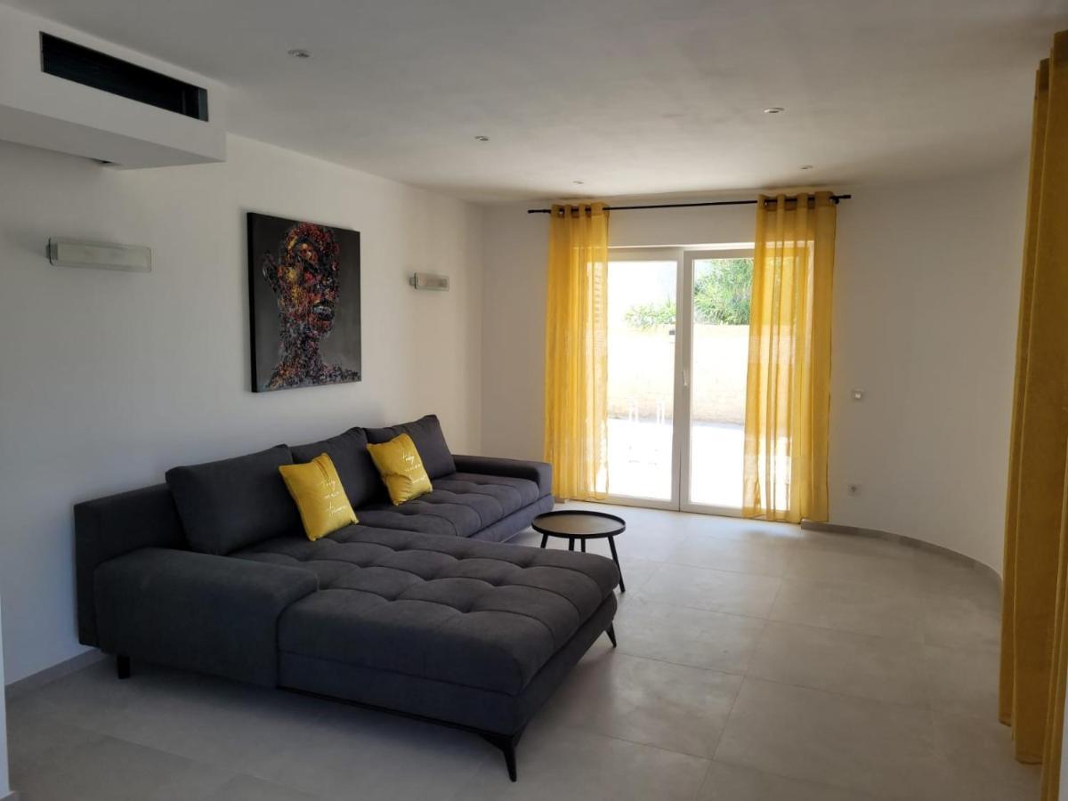 شقة Haus Dalmatia With Heated Pool بيبينيا المظهر الخارجي الصورة