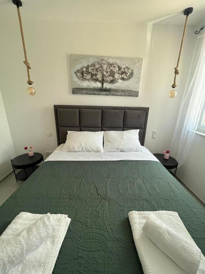 شقة Haus Dalmatia With Heated Pool بيبينيا المظهر الخارجي الصورة