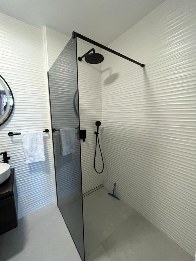 شقة Haus Dalmatia With Heated Pool بيبينيا المظهر الخارجي الصورة