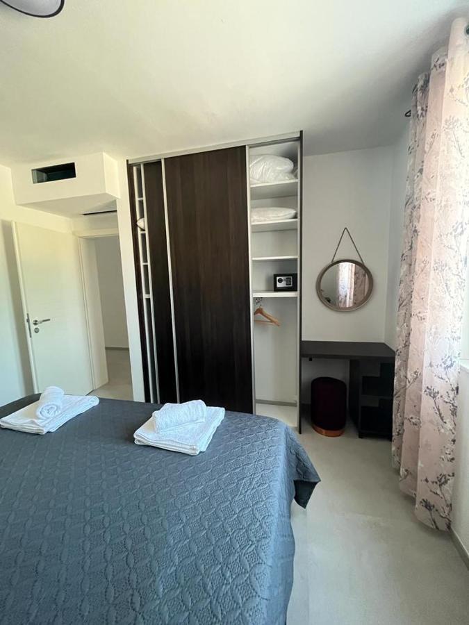 شقة Haus Dalmatia With Heated Pool بيبينيا المظهر الخارجي الصورة