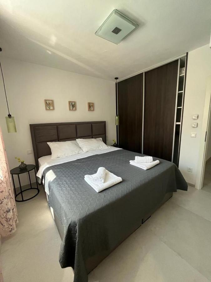 شقة Haus Dalmatia With Heated Pool بيبينيا المظهر الخارجي الصورة
