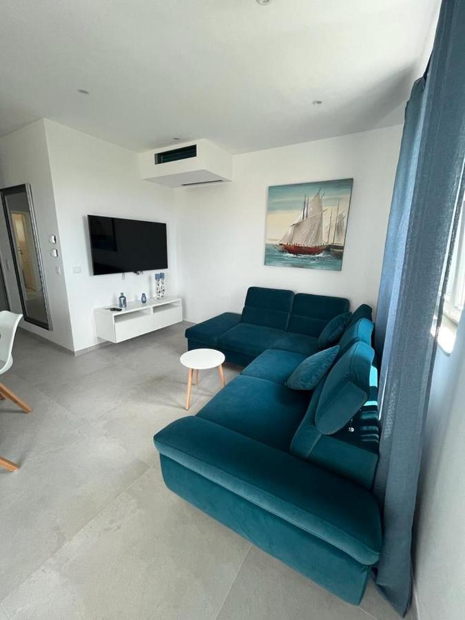 شقة Haus Dalmatia With Heated Pool بيبينيا المظهر الخارجي الصورة